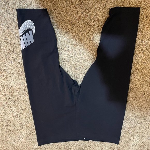 Nike Black Capri Crop Leggings Plus Size 3X - Picture 6 of 8